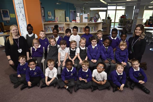 St Michael's Cardea reception classes (2) Rec19 EMN-191118-143622009