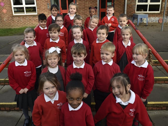 Stanground St John's reception class Rec19 EMN-191120-125238009