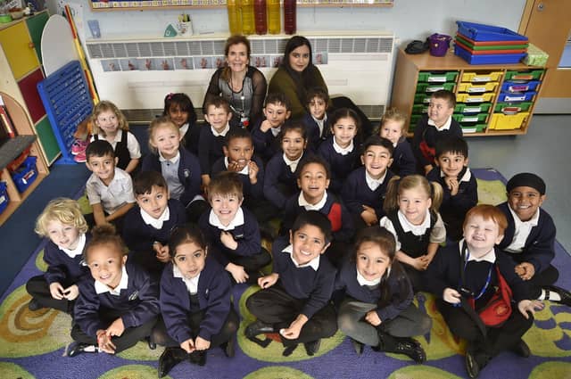 Longthorpe Academy reception classes (2) Rec19 EMN-190411-140201009