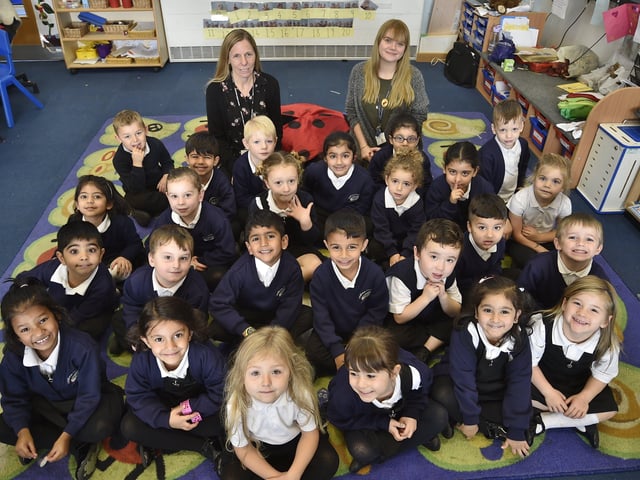 Longthorpe Academy reception classes (2) Rec19 EMN-190411-140135009
