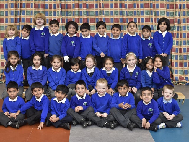 Thorpe primary school reception classes (2) Rec19 EMN-191125-184745009