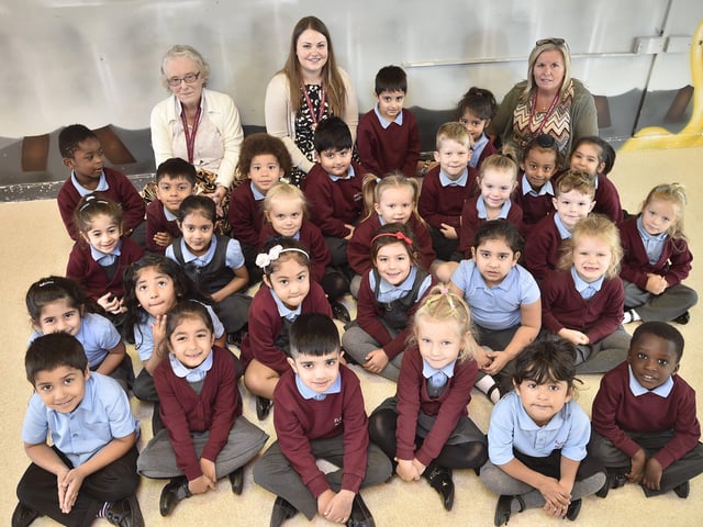 Fulbridge Academy reception classes (4) EYFS18 EMN-190121-133918009