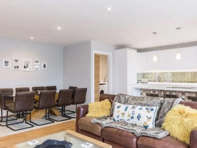 Shopwhyke Road, Chichester PO20. Photo by Zoopla.