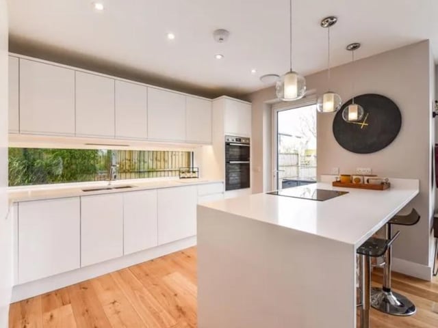 Shopwhyke Road, Chichester PO20. Photo by Zoopla.