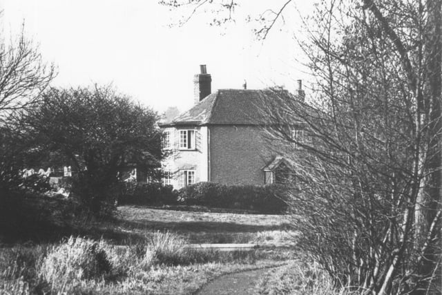 The cricket ground cottage in Horsham