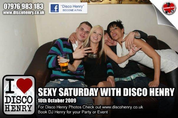 A Saturday night out down Bridge Street on Saturday, October 10 2009. Photo: Disco Henry