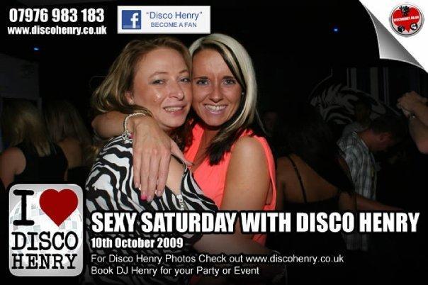 A Saturday night out down Bridge Street on Saturday, October 10 2009. Photo: Disco Henry