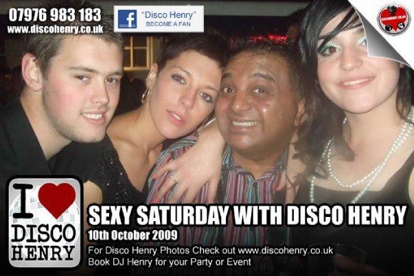 A Saturday night out down Bridge Street on Saturday, October 10 2009. Photo: Disco Henry