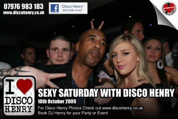 A Saturday night out down Bridge Street on Saturday, October 10 2009. Photo: Disco Henry