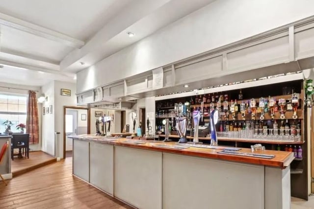 The King's Head pub in Lower Horsebridge, Hailsham, is on the market for £1,500,000 SUS-211217-153750001