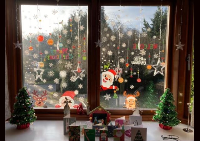 This is a very festive window!