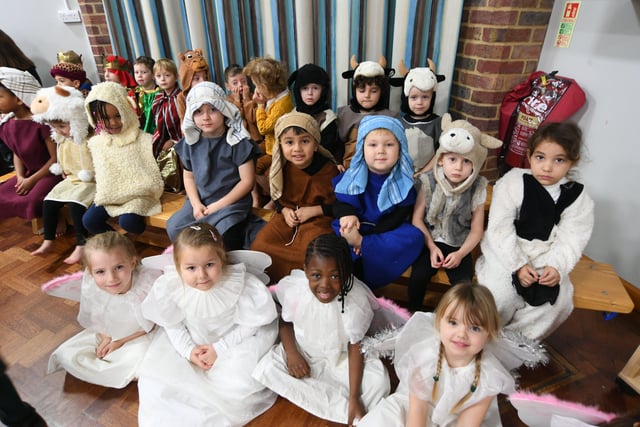 Woodston primary school reception nativity play
Nat21 EMN-211215-081545009