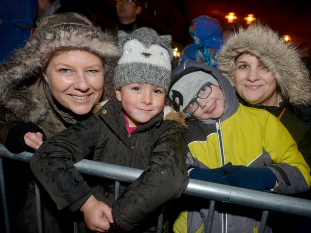 Santa arrival and Christmas lights switch-on at Priory Meadow 2016. SUS-161118-100817001