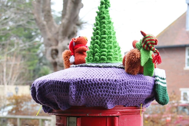 A festively decorated post box in Upper Kings Drive with a special knitted topper. Image captured by Barry Davis with a Canon EOS 5d. SUS-211221-141028001
