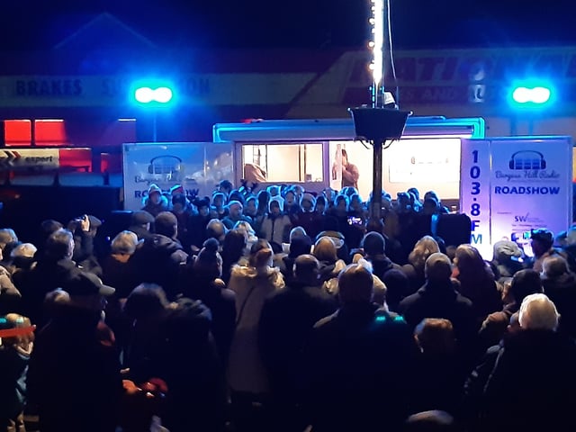 Light Up Hassocks took place on Friday (December 3). Picture: Lawrence Smith/Mid Sussex Times. SUS-210412-113907001