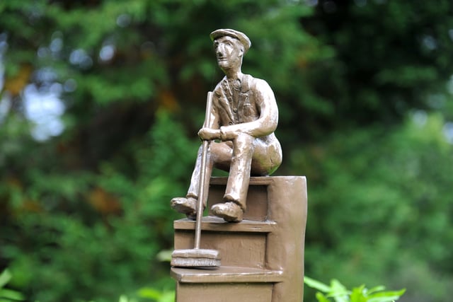 Surrey Sculpture Society Exhibition running until 5 September at Leonardslee Lakes and Gardens. Pic S Robards SR2108132 SUS-210813-173336001