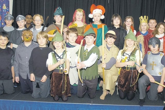 Caythorpe Primary School’s Year Six Owl pupils put on a performance of the play Sherwood Shenanigans.