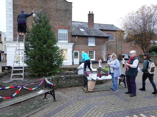 Every December, the Tring Yarn Bomb group set out to decorate the town