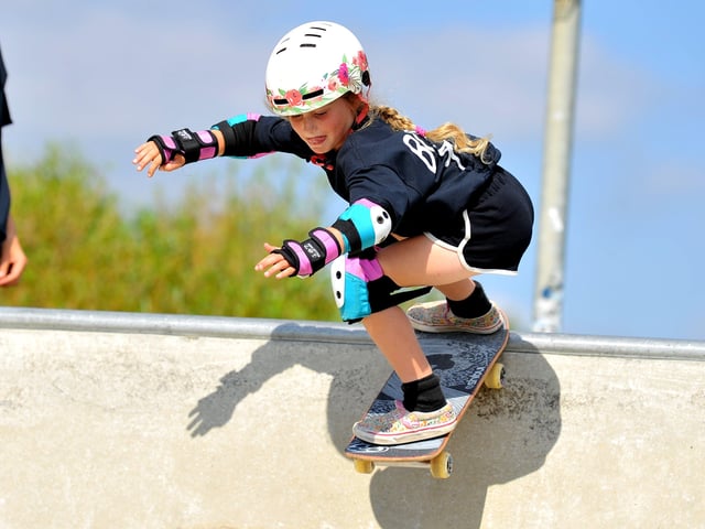 The Littlehampton Skate Jam in August saw professional riders helping to officially opening Littlehampton Skatepark. There was an awesome turnout and lots of action in the sunshine. The delayed official opening came two years after the Sea Road skatepark was completed and made available for use.