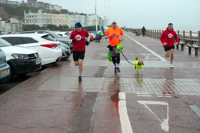 HY Runners raising money for Charity for Kids. Photo taken by Frank Copper on St Leonards seafront 27/12/21. SUS-211228-082449001