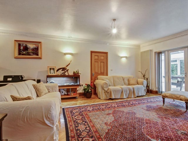 The large lounge