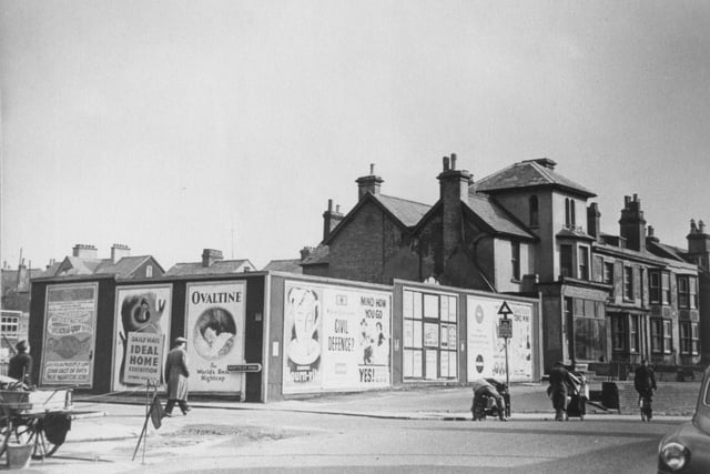 The corner of Barttelot Road, Horsham, in the 1950s