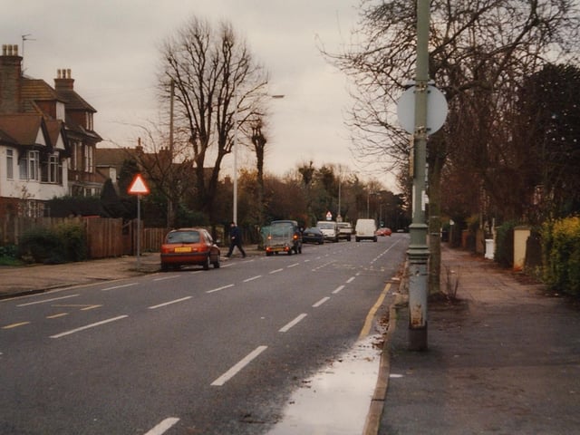 Can you help date this picture of Dogsthorpe Road.