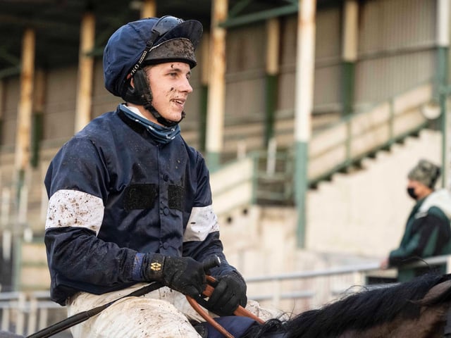 Images from Fontwell's Boxing Day race meeting / Pictures: Darren Cool for Fontwell Park