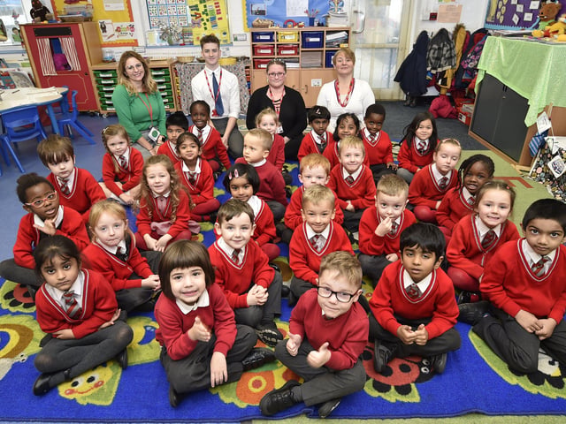 Sacred Heart RC reception class Rec19 EMN-191127-150153009