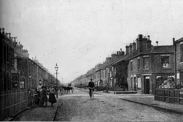A pre First World War view of Gladstone Street.