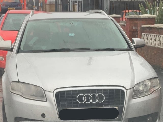This vehicle was being driven by a provisional licence holder without supervision or L plates. Reported and seized.