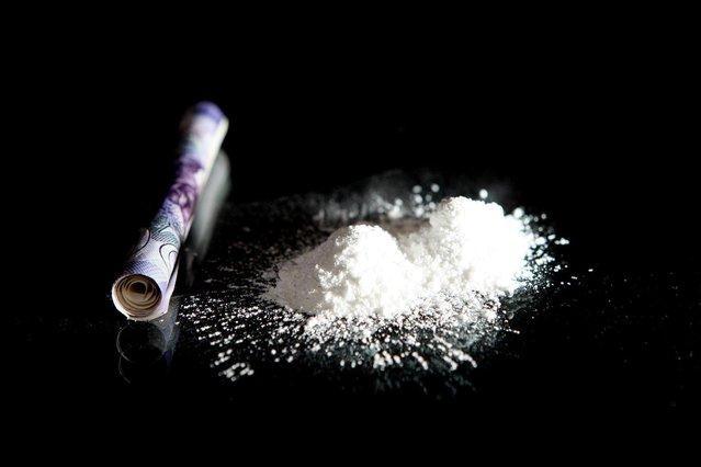 The bungling drug courier arrived at a street in Kettering to deliver cocaine - only to put it through the wrong person's door. He was spared from prison and sentenced to a community order.