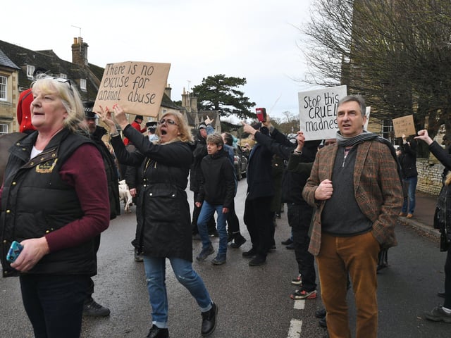 New Year's Day Fitzwilliam Hunt pass through Wansford Village.