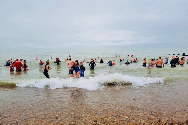 Fish 2 Water, an Eastbourne swimming club that focuses on sea water swimming, hosted the Boxing Day swim to raise money for the RNLI. SUS-220401-093612001