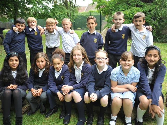 Y614 Year 6 pupils at St Augustine's school, Woodston. Mrs Potler's class EMN-140620-162135009