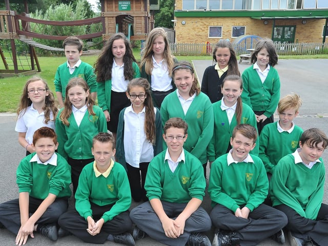Year 6 leavers Eye primary EMN-140716-234444009