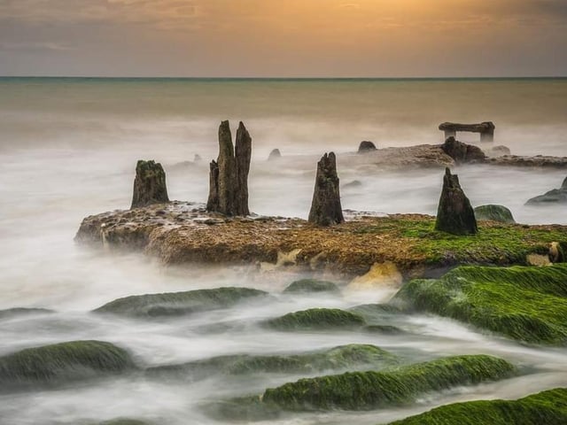 Top 30 shots in and around Eastbourne by Tadas Kam. SUS-220501-164155001
