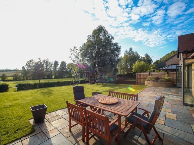Picture: Stonhills Estate Agents, Northampton / Rightmove