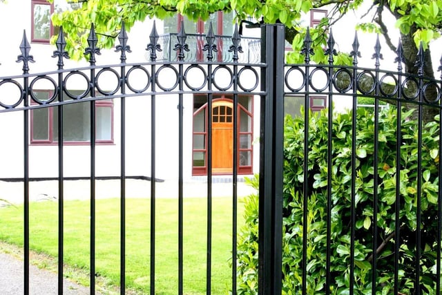 Five bedroom detached house for sale in Lincoln Road, Peterborough. Photo: Zoopla