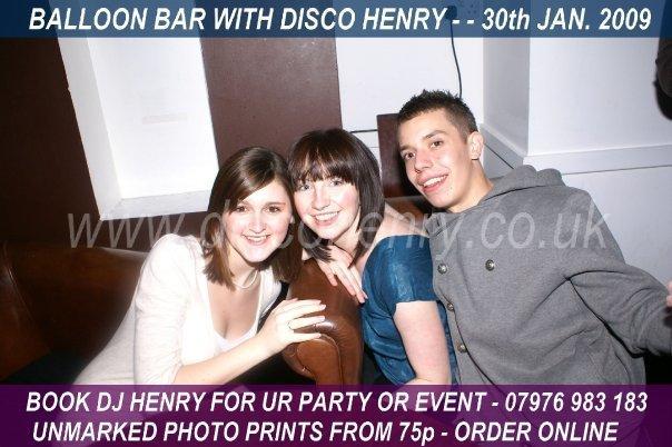 A Friday night out in Balloon Bar and NB's, Northampton back in 2009. Photo: Disco Henry.