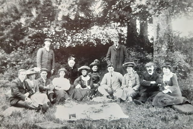 A picnic party at Fordwater