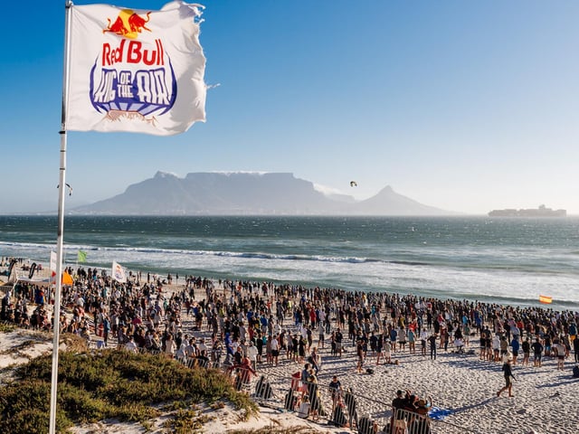 Lewis Crathern has been kitesurfing on these shores and in Cape Town in recent months / Pictures; Eunice Bergin