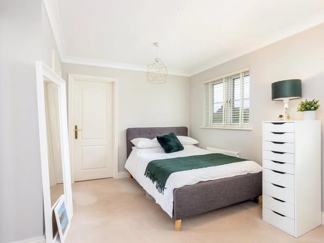 Six bedroom house for sale in Magdellen Court, Peterborough