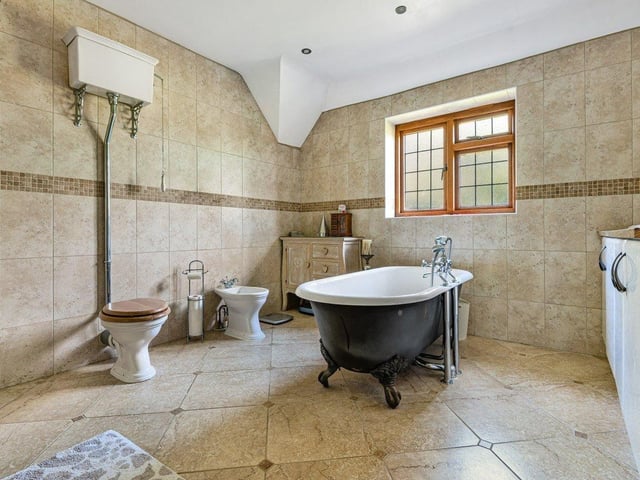 The Farmhouse, Uckfield