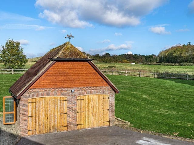 The Farmhouse, Uckfield