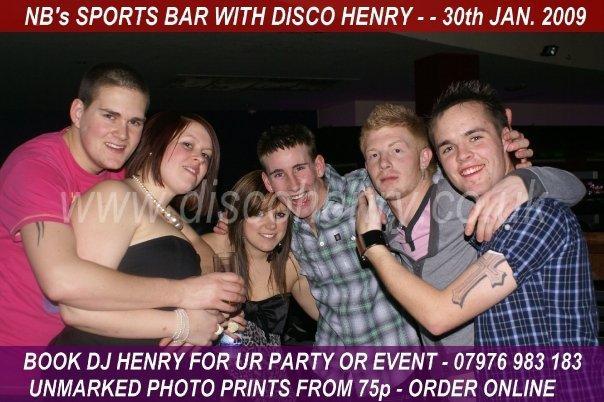 A Friday night out in Balloon Bar and NB's, Northampton back in 2009. Photo: Disco Henry.