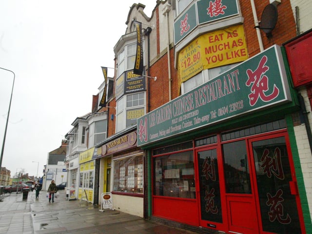 This one taken in 2007 shows the Lee Garden Chinese Restaurant and the Jackson Grundy office next door
