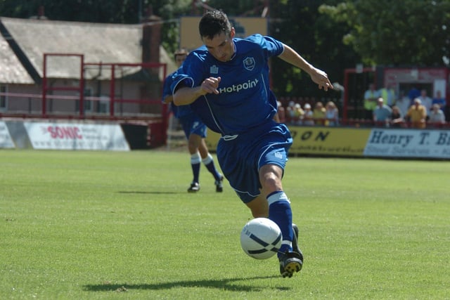 Striker Yeo was another to follow Alexander to Posh from Lincoln in July, 2006 and he also scored on his debut in the 4-0 home win over Bristol Rovers on the opening day of the 2006-07 season. Scored twice in 16 Posh appearances before moving on to Chester, Bury and Macclesfield before retiring.