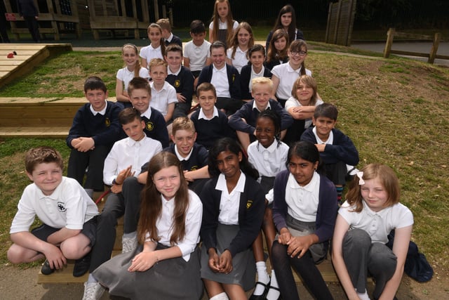 Y615 Year 6 leavers at St Botolph's C of E primary school Mrs Coe's class EMN-150907-231317009