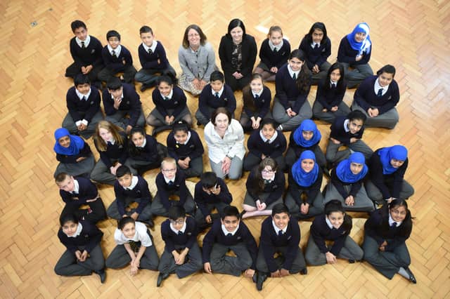 Y615 Year 6 leavers at West Town primary academy EMN-150907-232707009